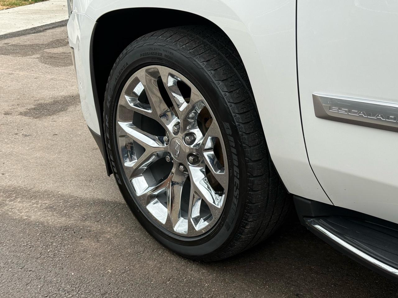 2019 Cadillac Escalade Luxury NAVI|BACKUP|SUNROOF - Photo #18