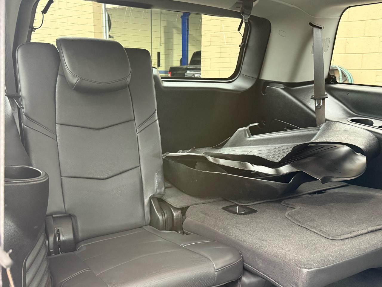 2019 Cadillac Escalade Luxury NAVI|BACKUP|SUNROOF - Photo #16