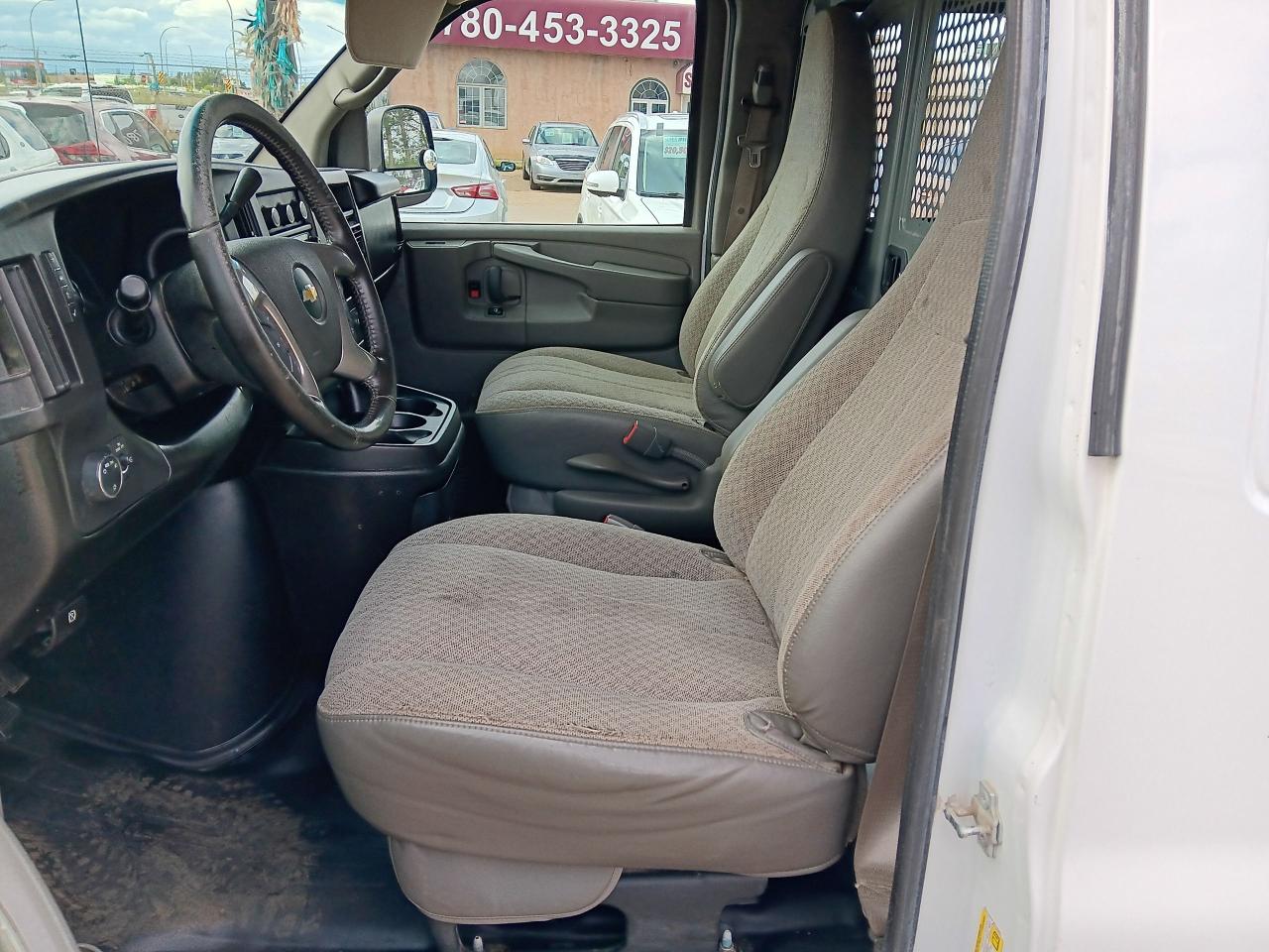 2014 Chevrolet Express Cargo Van AWD, Factory Remote, Tow Package - Photo #11