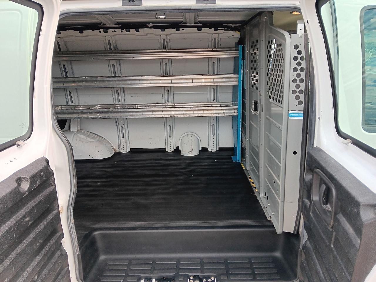 2014 Chevrolet Express Cargo Van AWD, Factory Remote, Tow Package - Photo #17