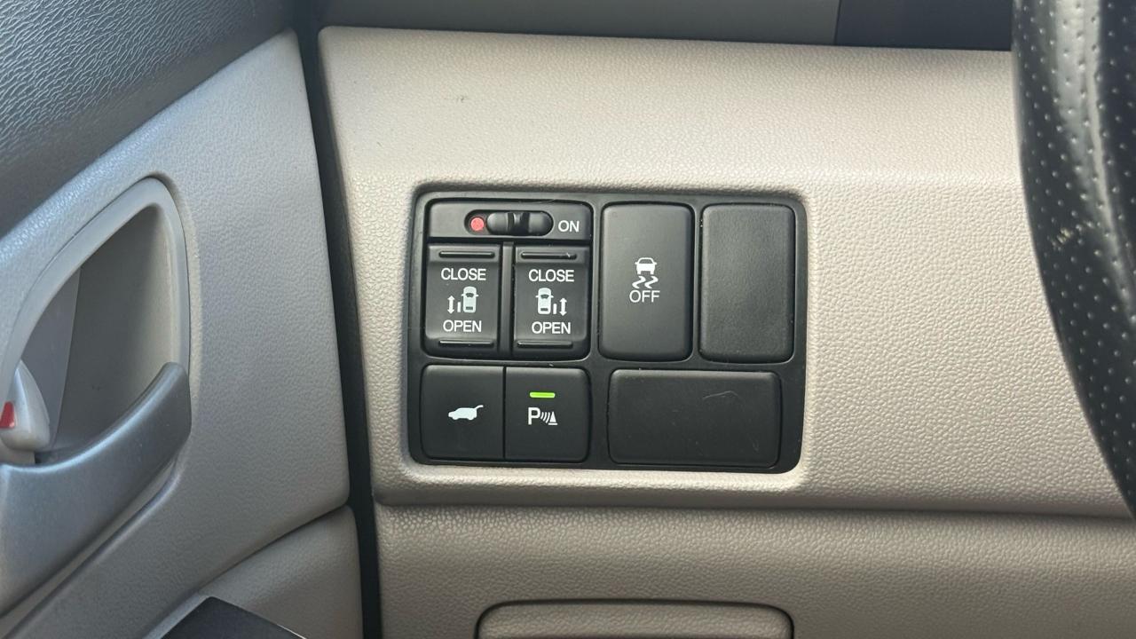 2013 Honda Odyssey EX-L - Photo #18