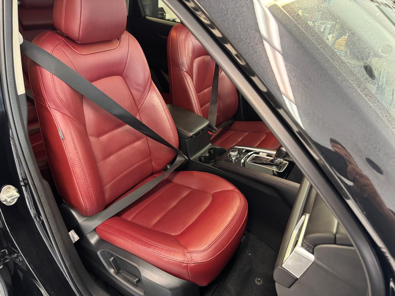 2021 Mazda CX-5 Kuro Edition AWD+Red Leather+ONE OWNER+CLEANCARFAX - Photo #27