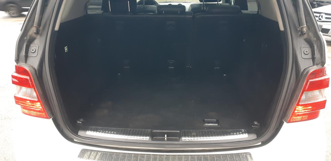 2008 Mercedes-Benz M-Class 4MATIC 4dr 3.5L Navi/Backup Cam - Photo #10