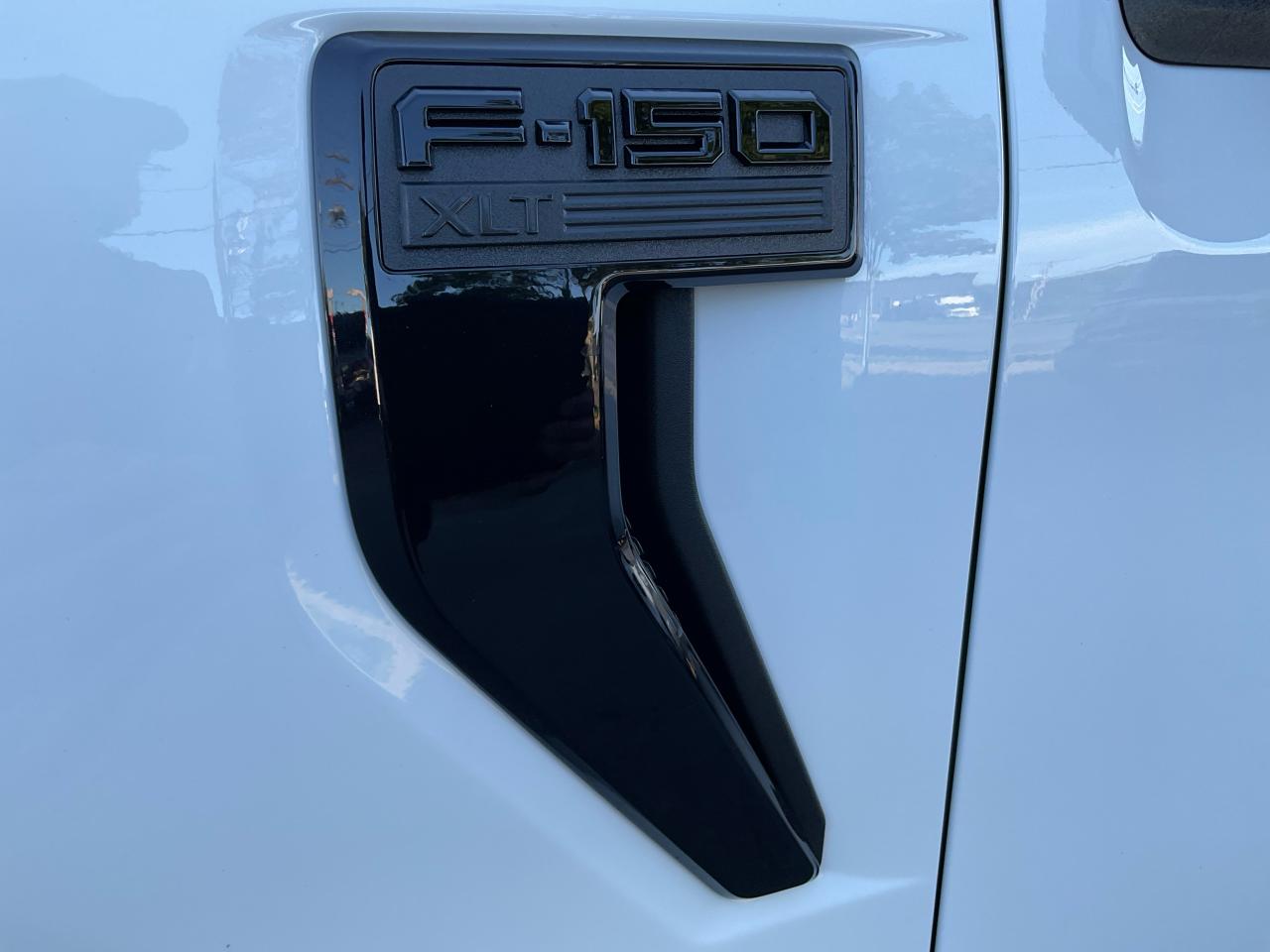 2025 Ford F-150 XLT Photo5
