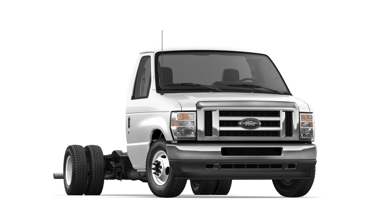 2026 Ford E-Series Cutaway Base Photo5