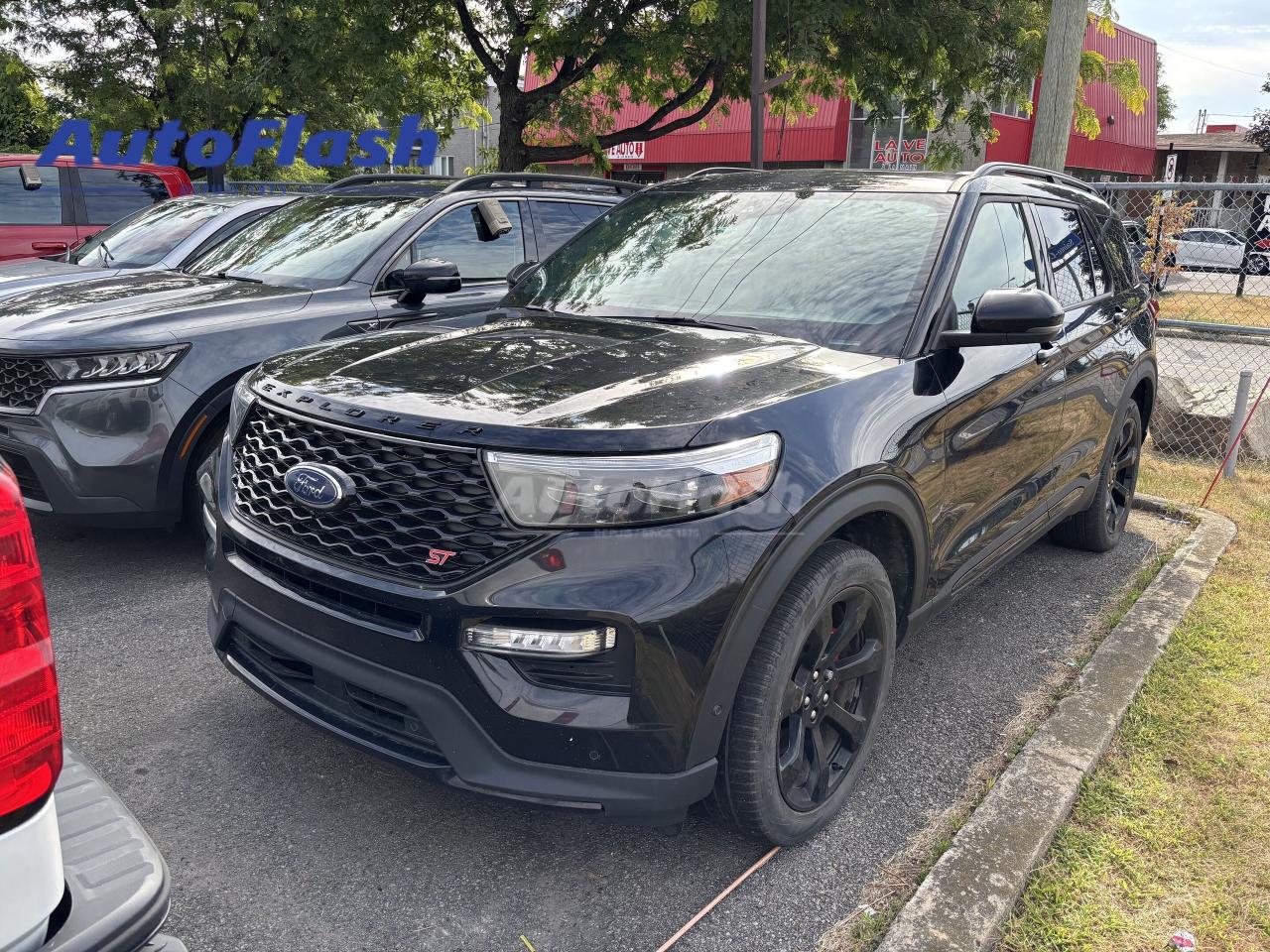 Used 2022 Ford Explorer ST AWD, CUIR, NAVI, TOIT-PANO, CAMERA-360, BLUETOO for sale in Saint-Hubert, QC