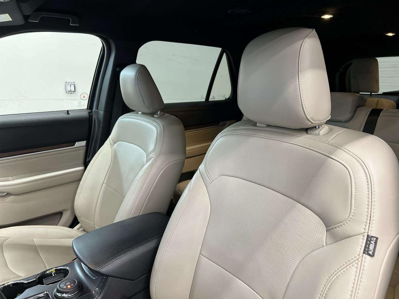 2019 Ford Explorer LIMITED AWD| 290HP 3.5L V6| LEATHER | CARPLAY |NAV Photo