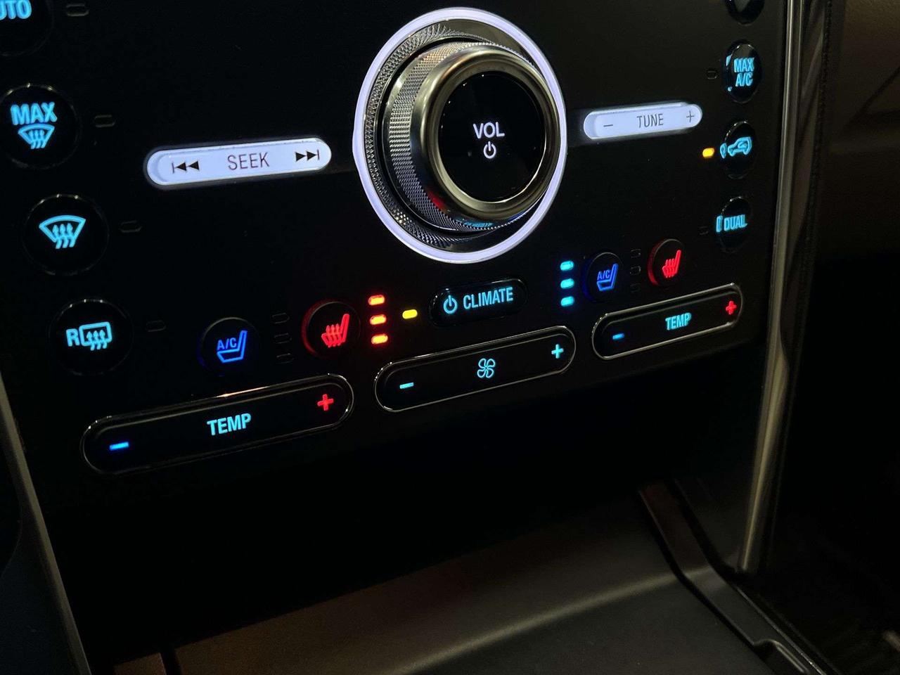 2019 Ford Explorer LIMITED AWD| 290HP 3.5L V6| LEATHER | CARPLAY |NAV Photo