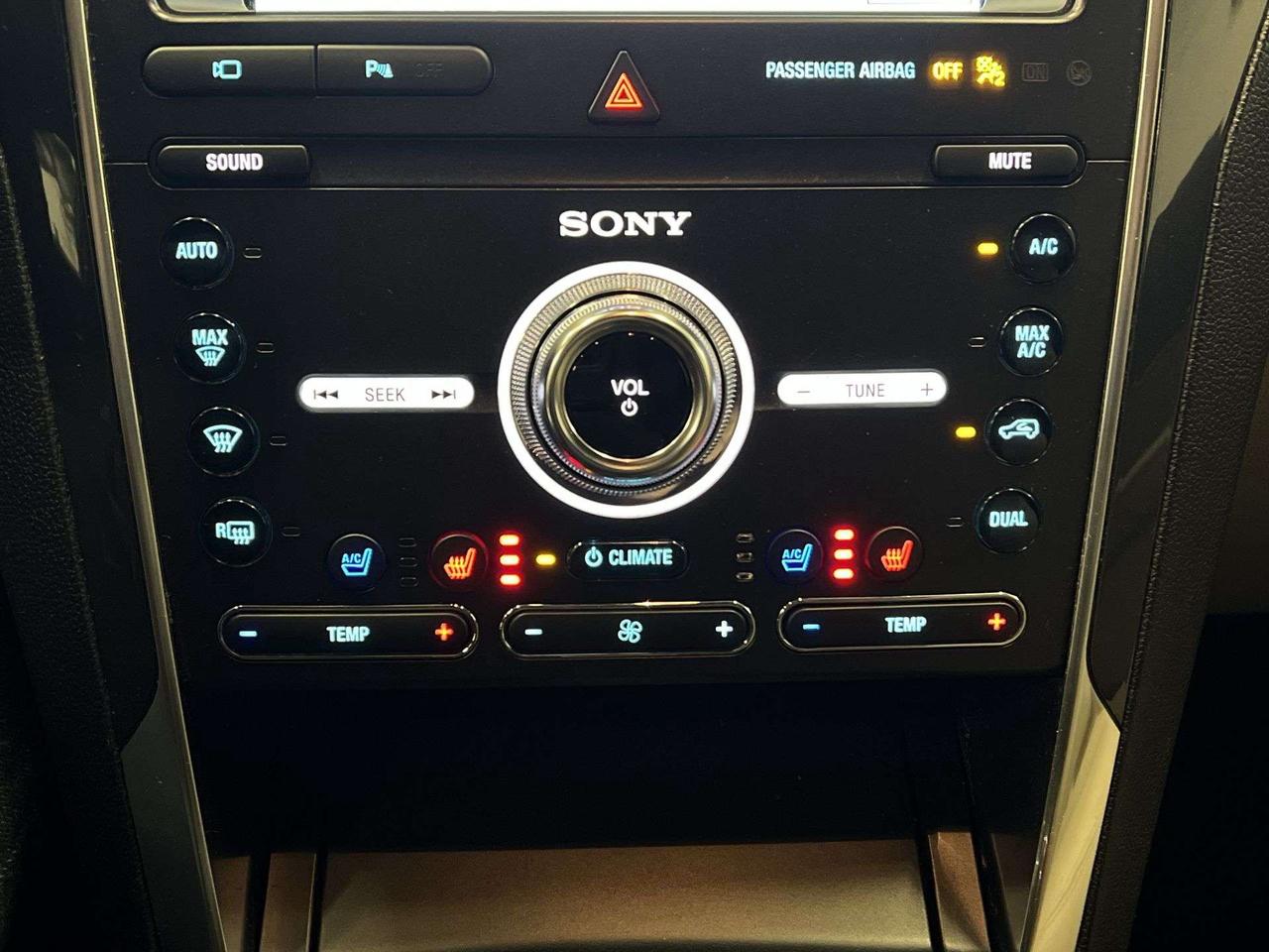 2019 Ford Explorer LIMITED AWD| 290HP 3.5L V6| LEATHER | CARPLAY |NAV Photo
