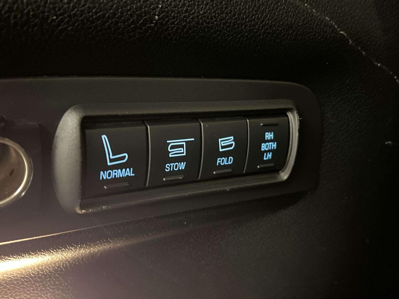 2019 Ford Explorer LIMITED AWD| 290HP 3.5L V6| LEATHER | CARPLAY |NAV Photo