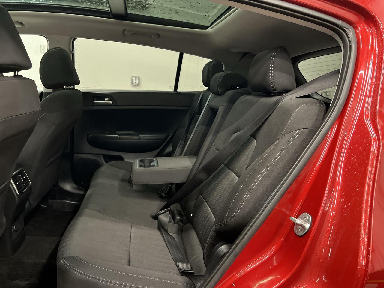 2022 Kia Sportage EX S AWD |PANO ROOF |HTD SEATS/ STEERING | CARPLAY Photo