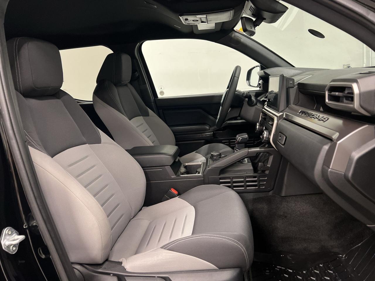 2024 Toyota Tacoma TRD SPORT 4X4 | 270HP TURBO | HTD SEATS | CARPLAY Photo