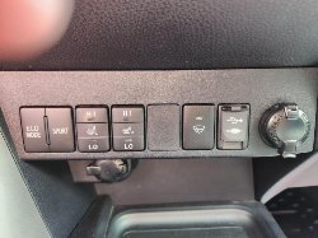 12885872