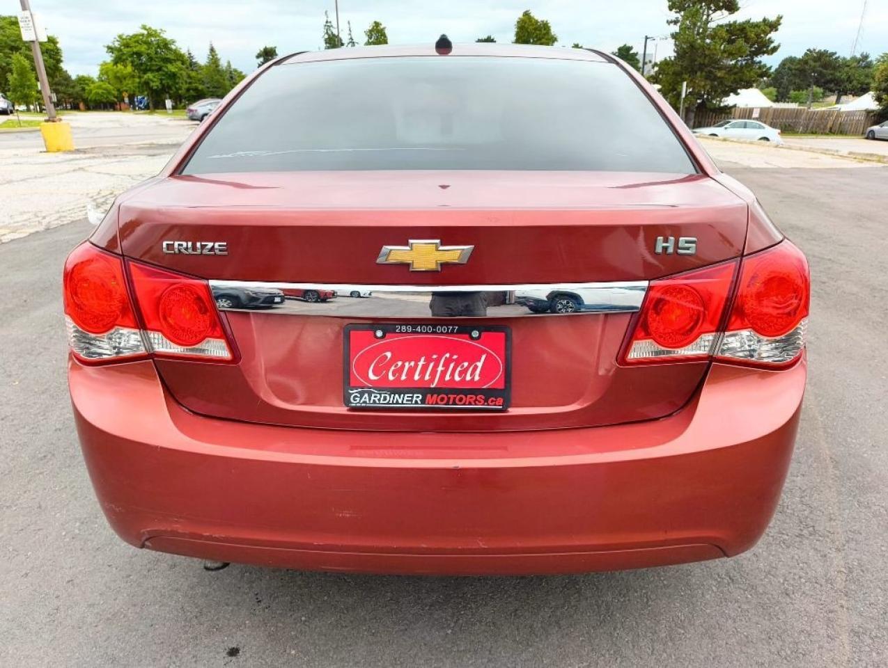 2012 Chevrolet Cruze LS 4dr Sedan Photo
