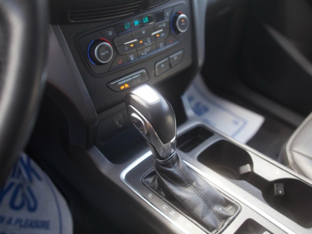2018 Ford Escape SEL  **CANADIAN TOURING PACKAGE** Photo