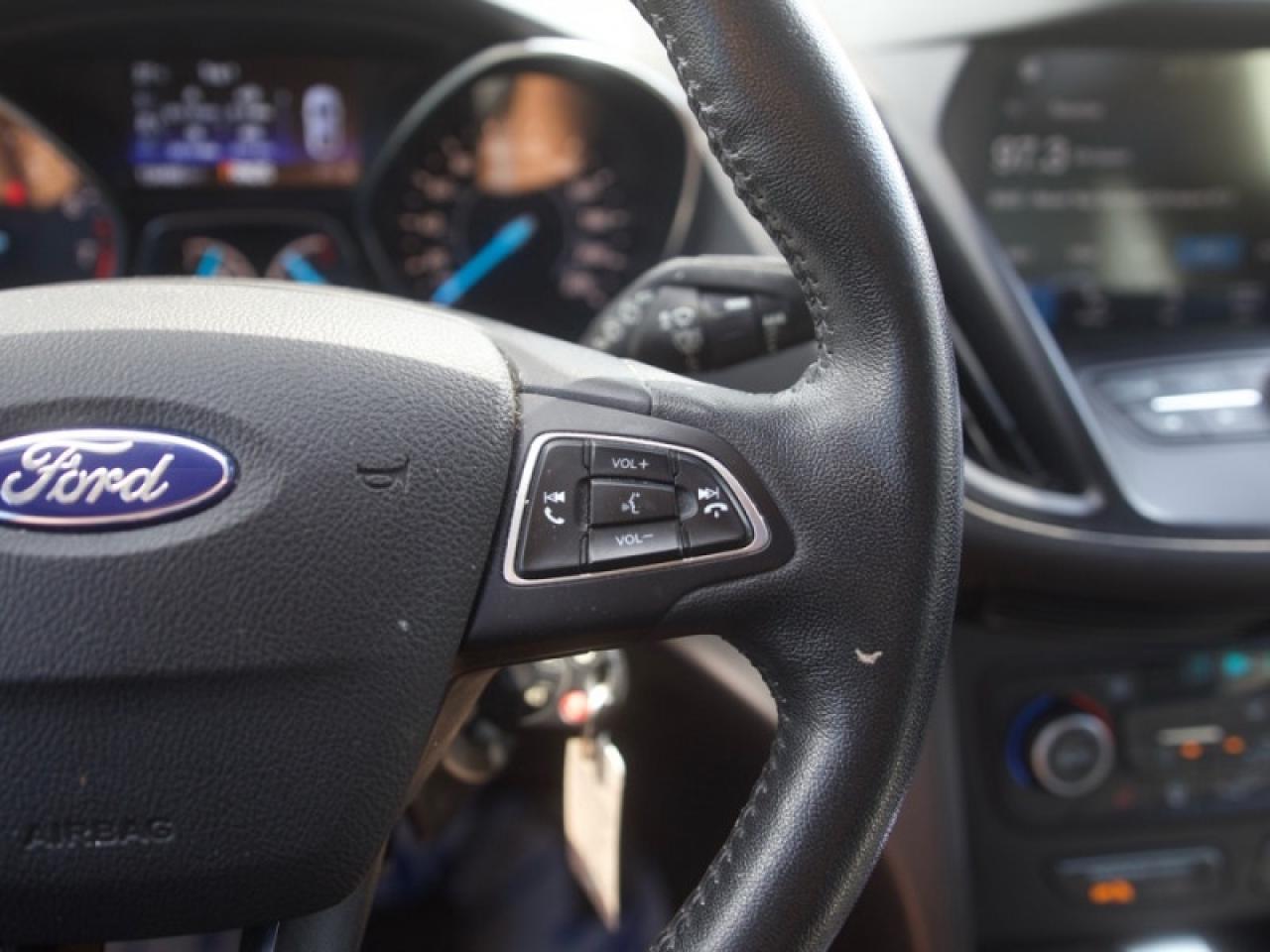 2018 Ford Escape SEL  **CANADIAN TOURING PACKAGE** Photo