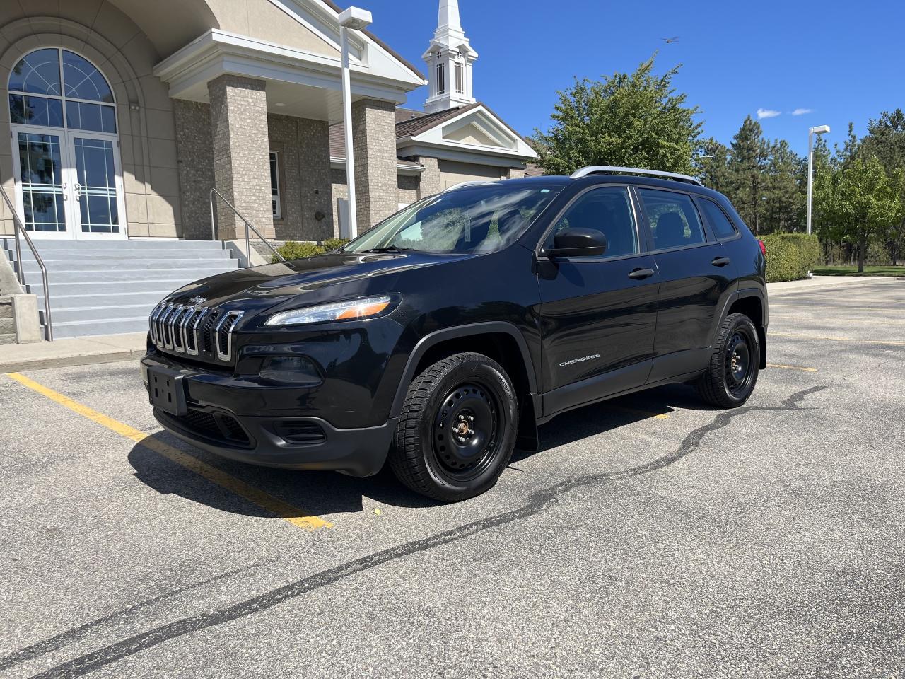 Used 2016 Jeep Cherokee SPORT 4WD for sale in West Kelowna, BC