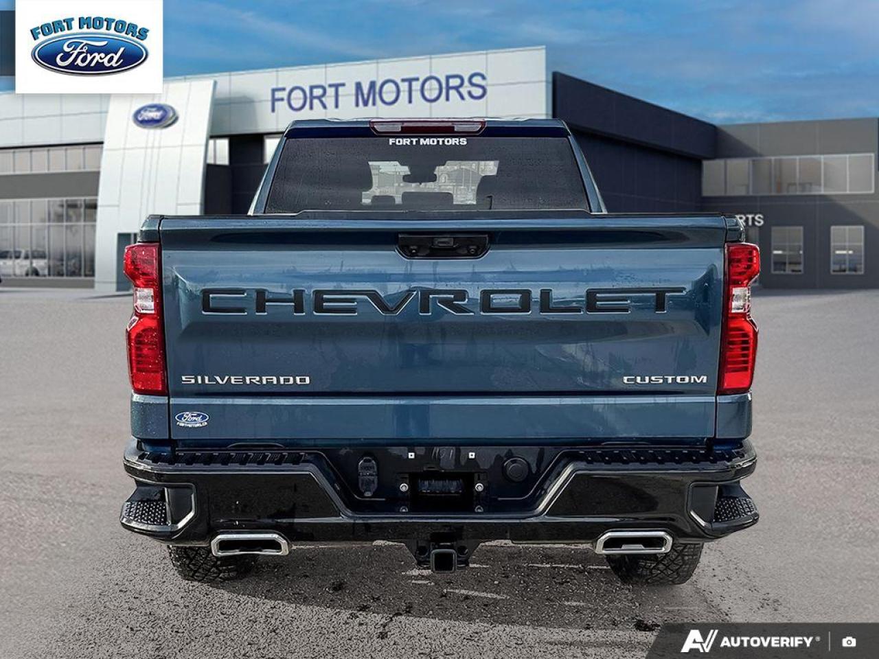 2024 Chevrolet Silverado 1500 Custom Trail Boss Photo4