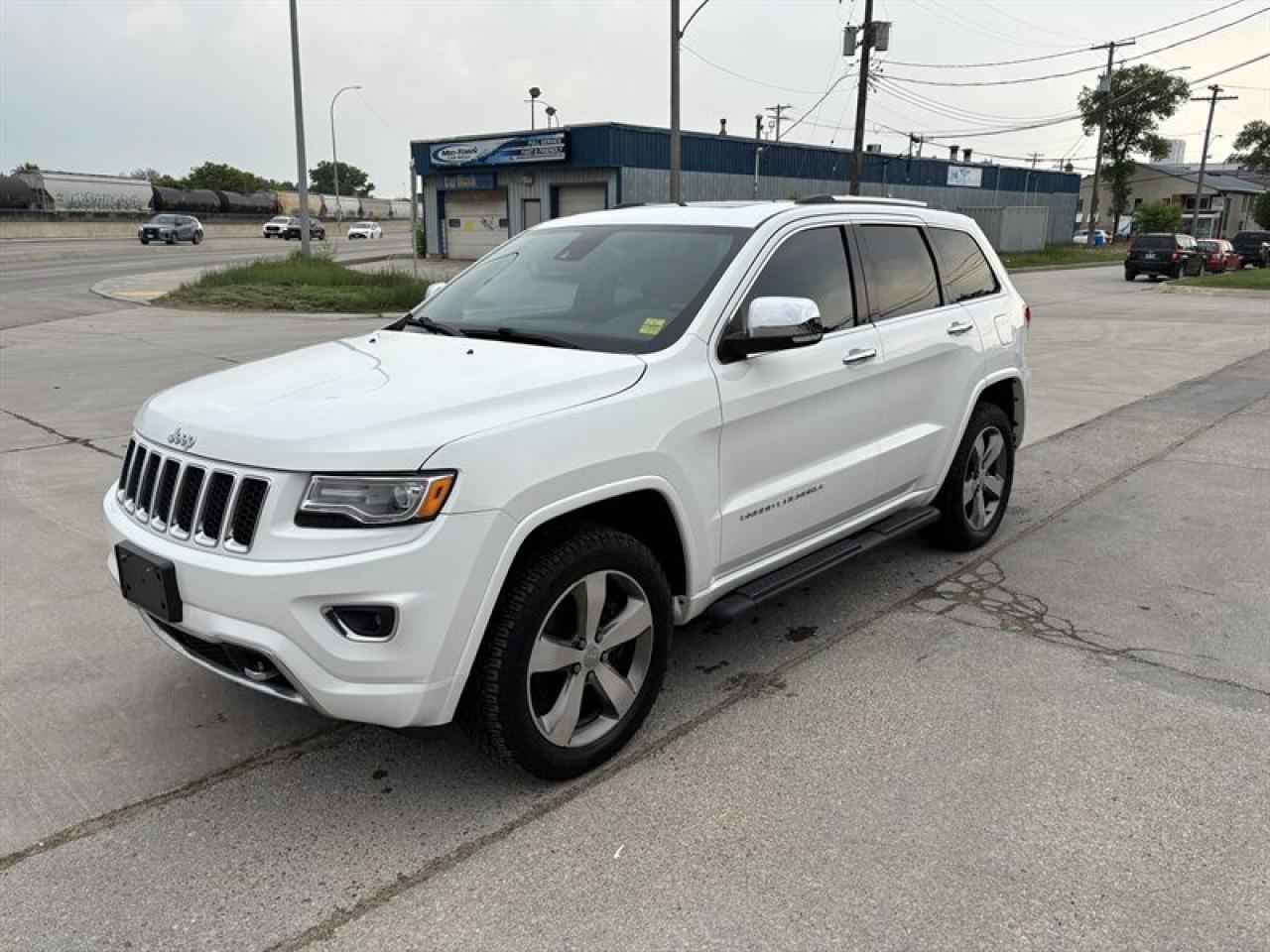 Used 2015 Jeep Grand Cherokee Overland for sale in Winnipeg, MB