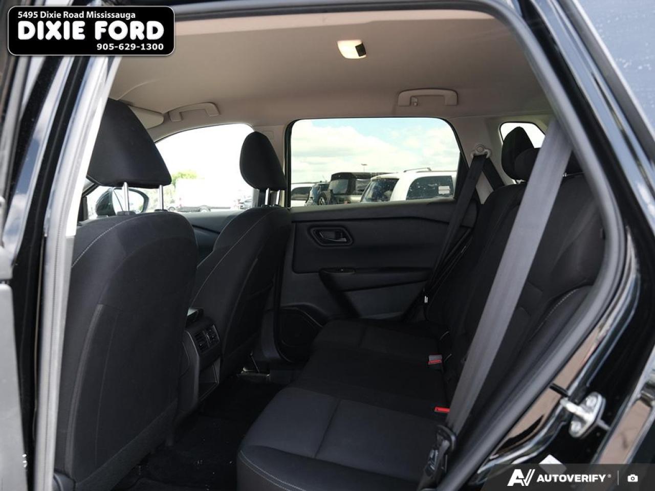 2024 Nissan Rogue S Photo