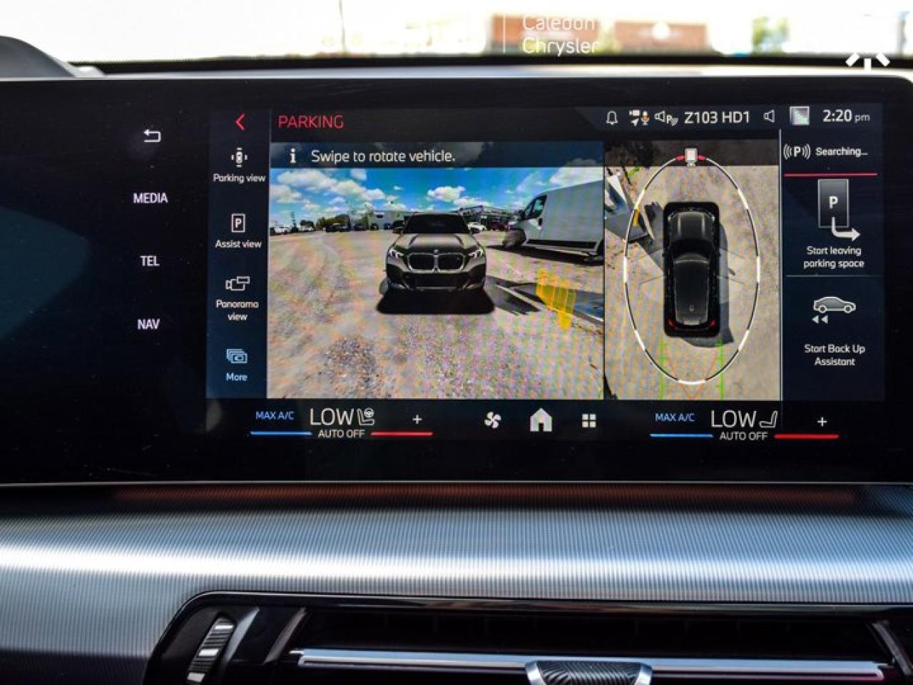 2025 BMW X1 M35i xDrive Sports Activity Only 28Km Pano Sunroof Navi Blind Spot Photo