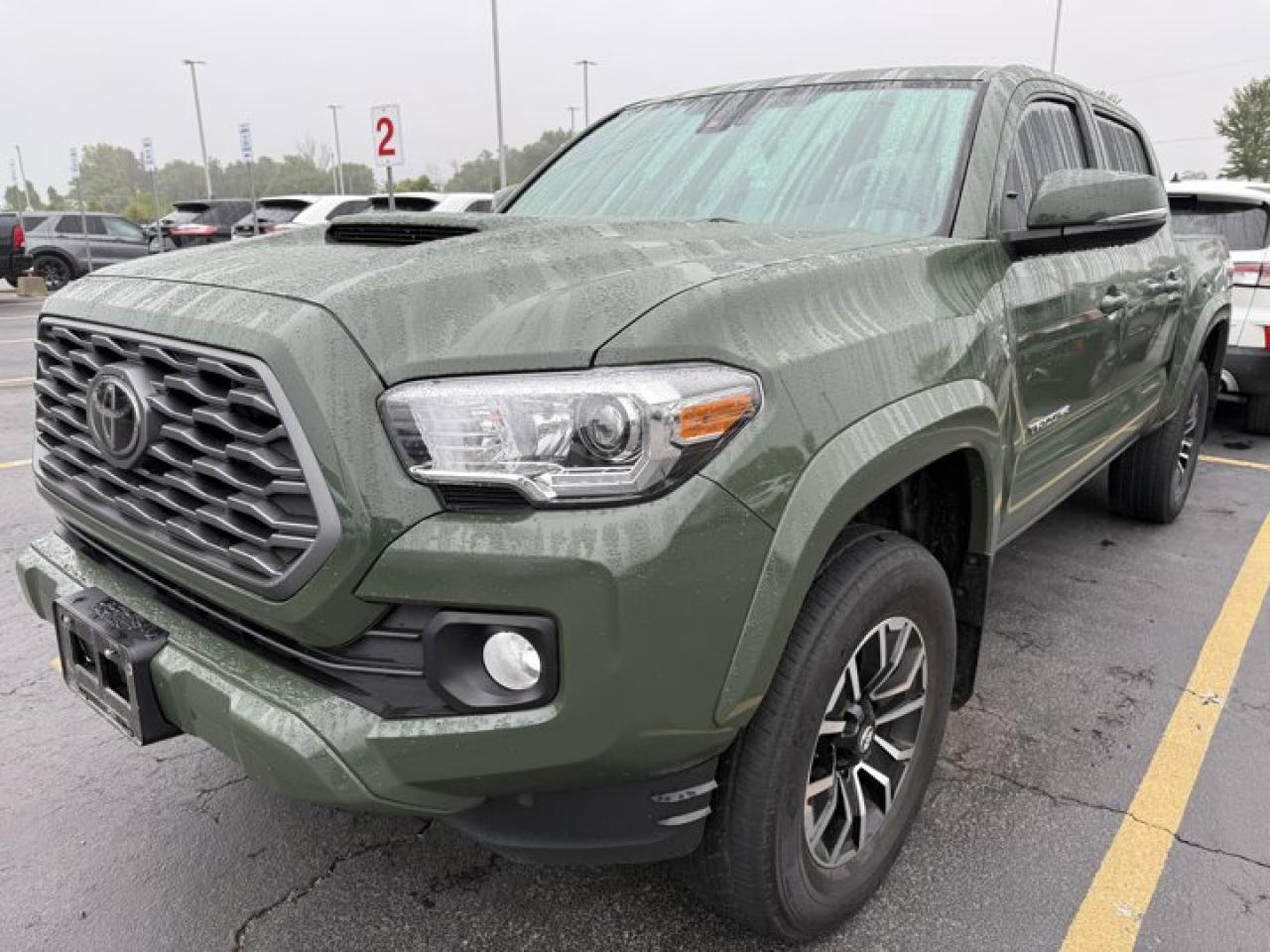 Used 2022 Toyota Tacoma TRD Off Road Premium 4x4 | Manual | Leather | Sunroof | Heated Seats | Rear Cam | Blind Spot & More! for sale in Guelph, ON
