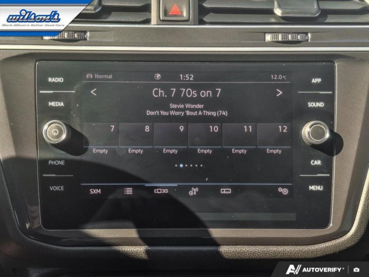 2024 Volkswagen Tiguan Comfortline 4Motion | Leather | Adaptive Cruise Control | Heated Seats & More ! Photo