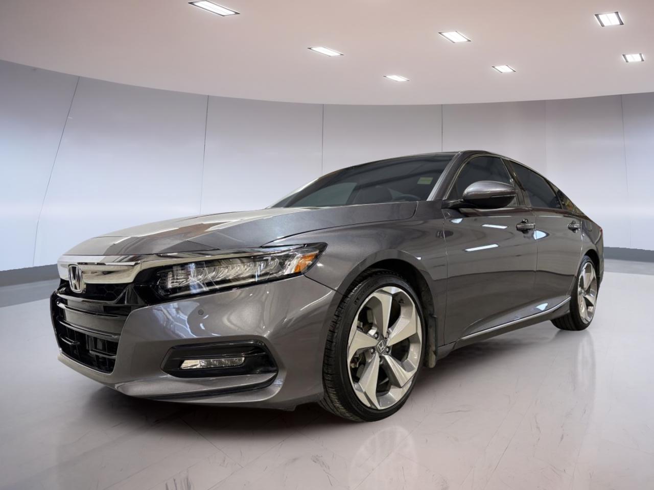 Used 2018 Honda Accord Sedan Touring for sale in Moose Jaw, SK