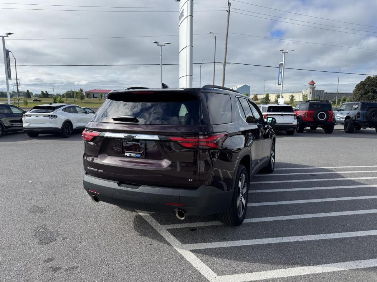 2023 Chevrolet Traverse LT True North Photo4