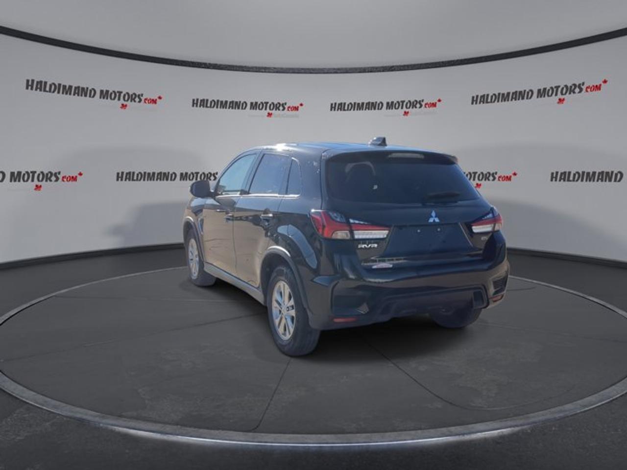 2024 Mitsubishi RVR SE AWC | Heated Seats Photo