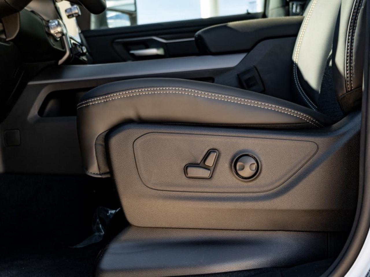 2026 RAM 1500 SPORT Photo