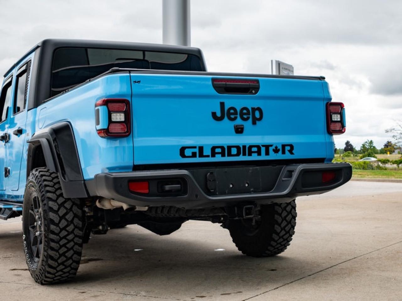 2024 Jeep Gladiator Willys Photo