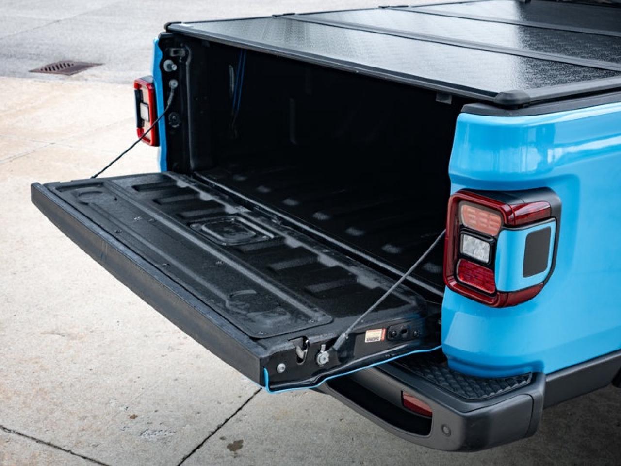 2024 Jeep Gladiator Willys Photo