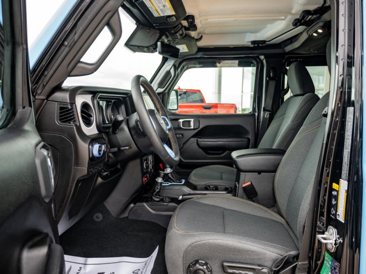 2024 Jeep Gladiator Willys Photo