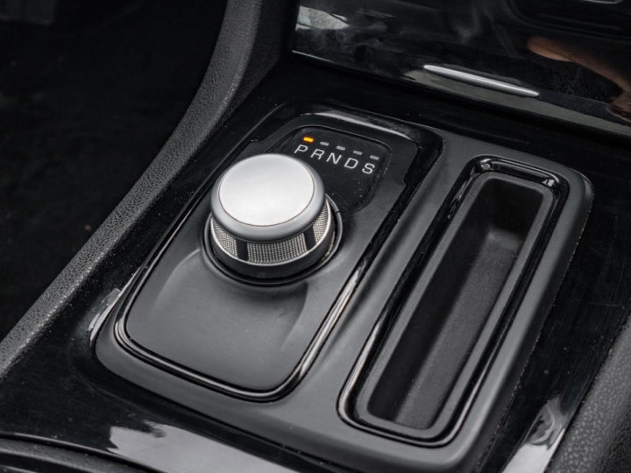 2022 Chrysler 300 300S Photo