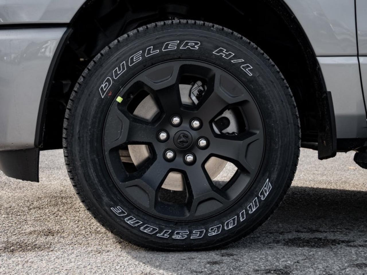 2026 RAM 1500 Express Photo