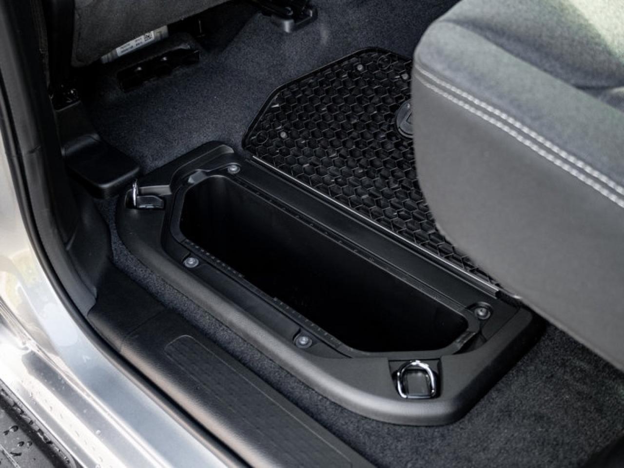 2026 RAM 1500 Express Photo