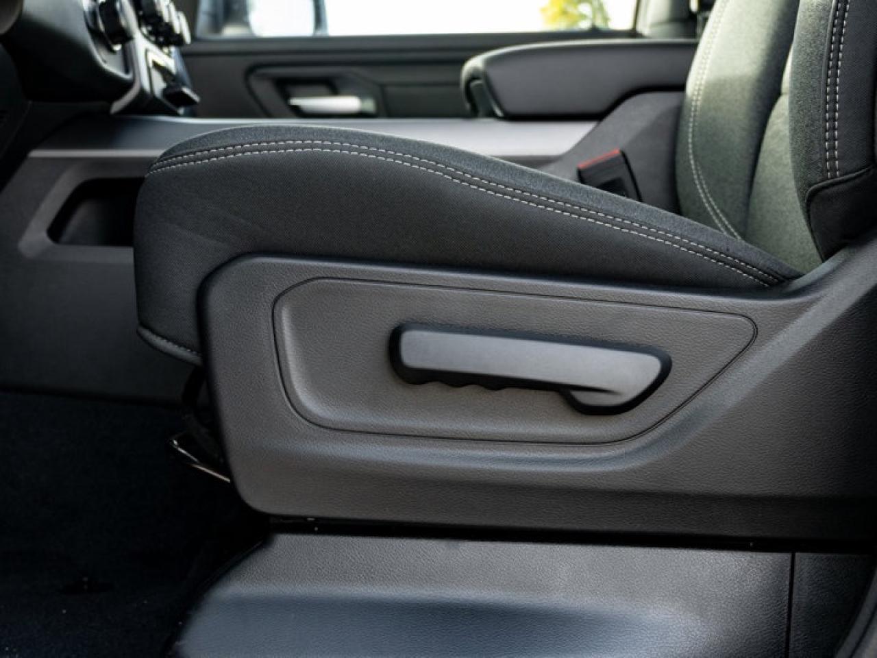 2026 RAM 1500 Express Photo