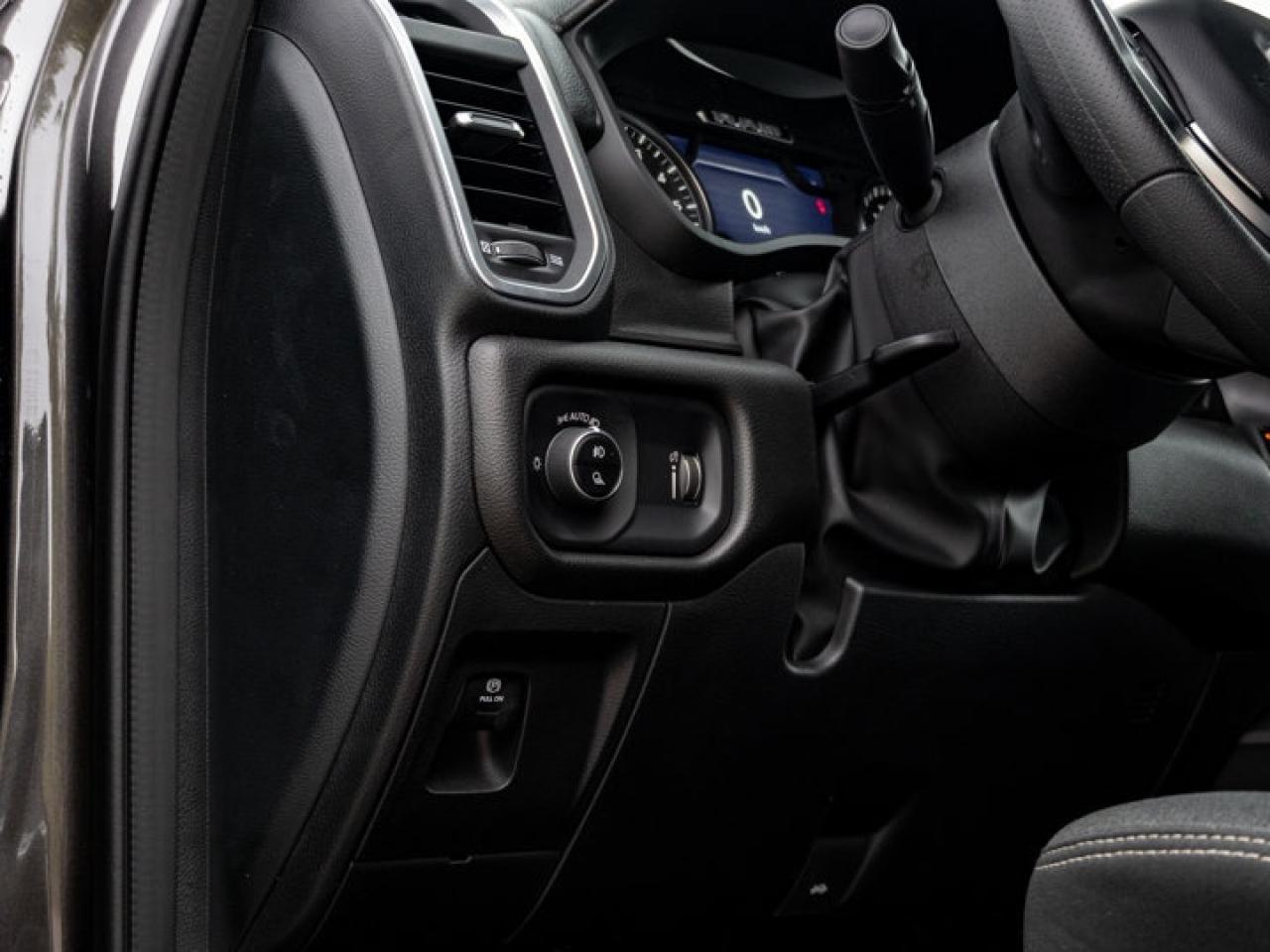 2026 RAM 1500 Express Photo