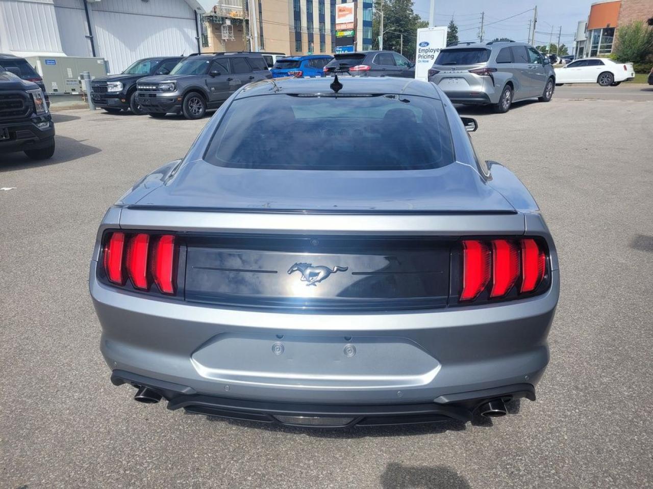 2020 Ford Mustang EcoBoost Premium Photo4