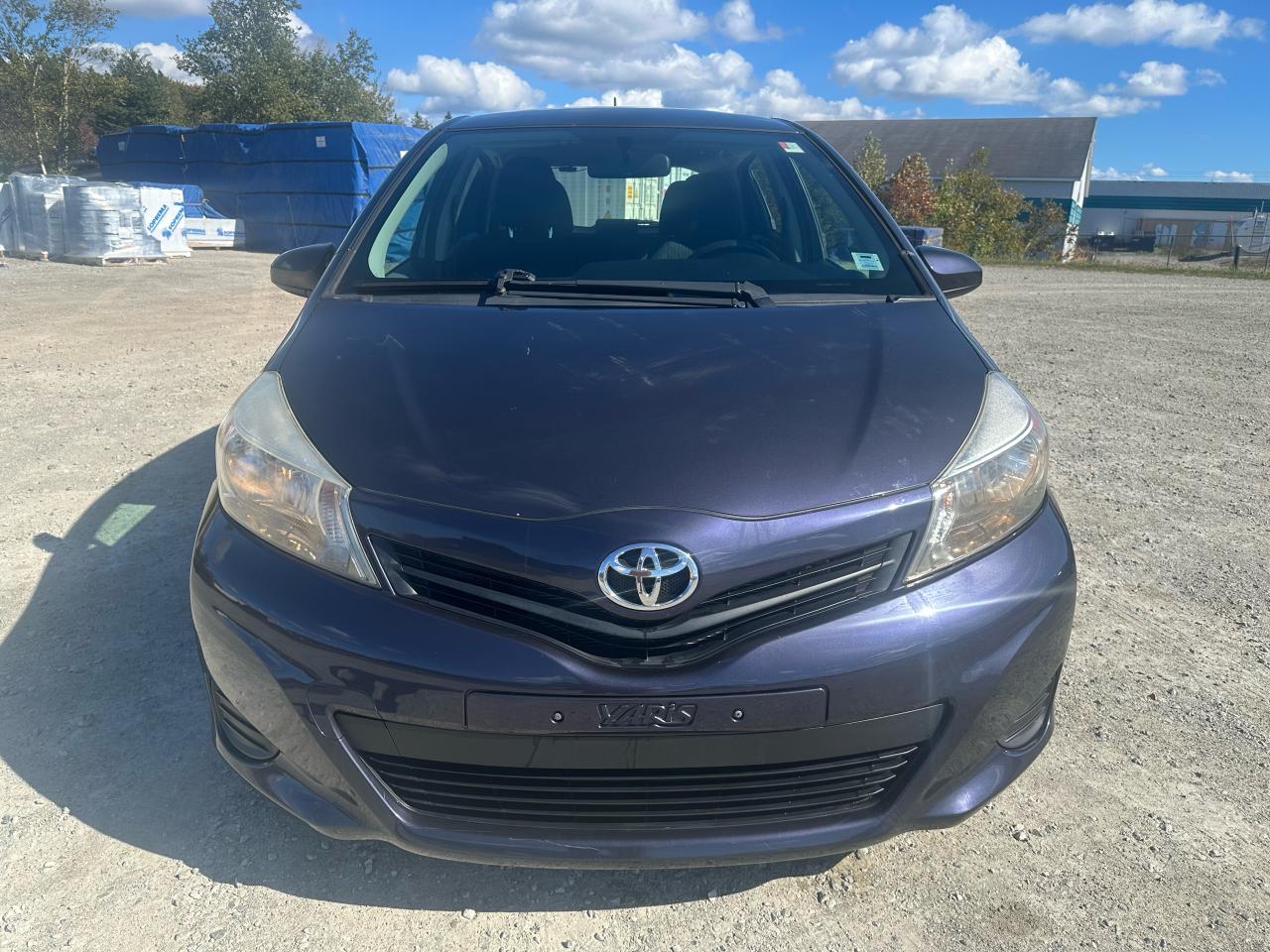 2014 Toyota Yaris LE Photo