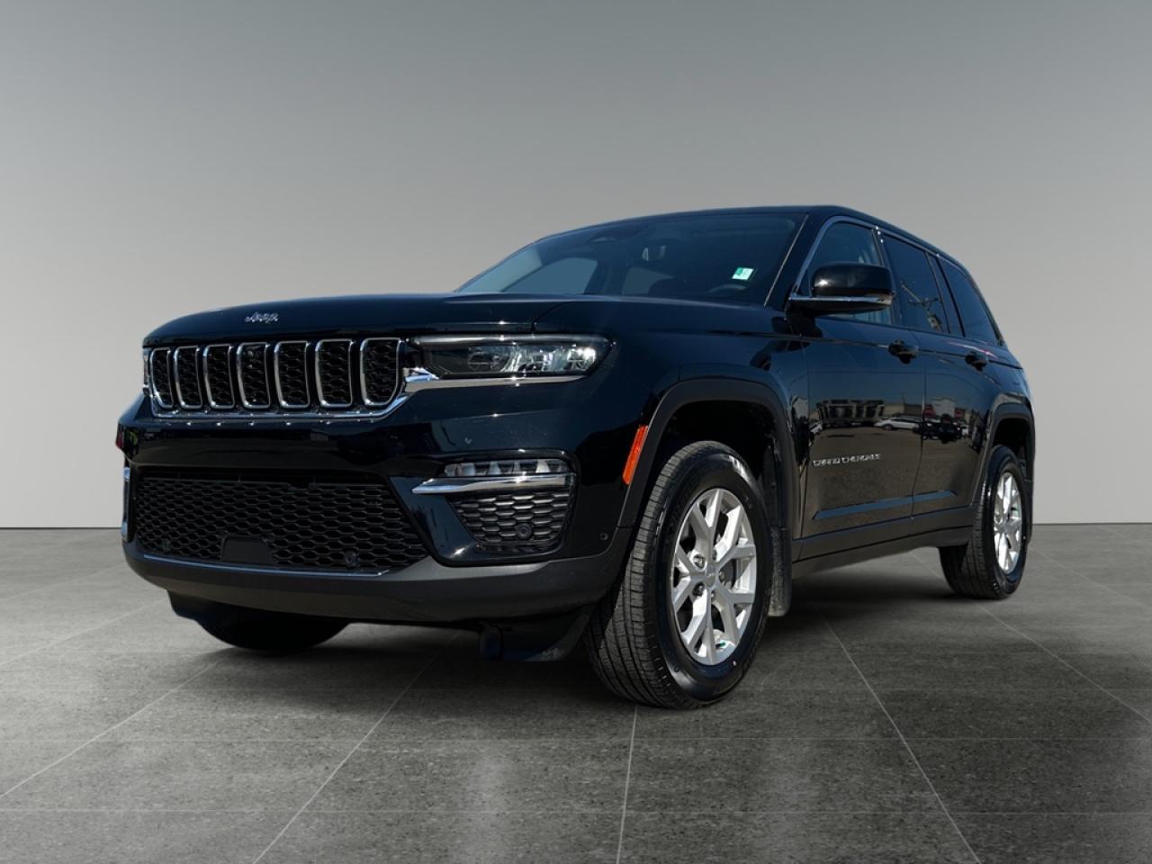 Used 2023 Jeep Grand Cherokee Limited for sale in Saskatoon, SK