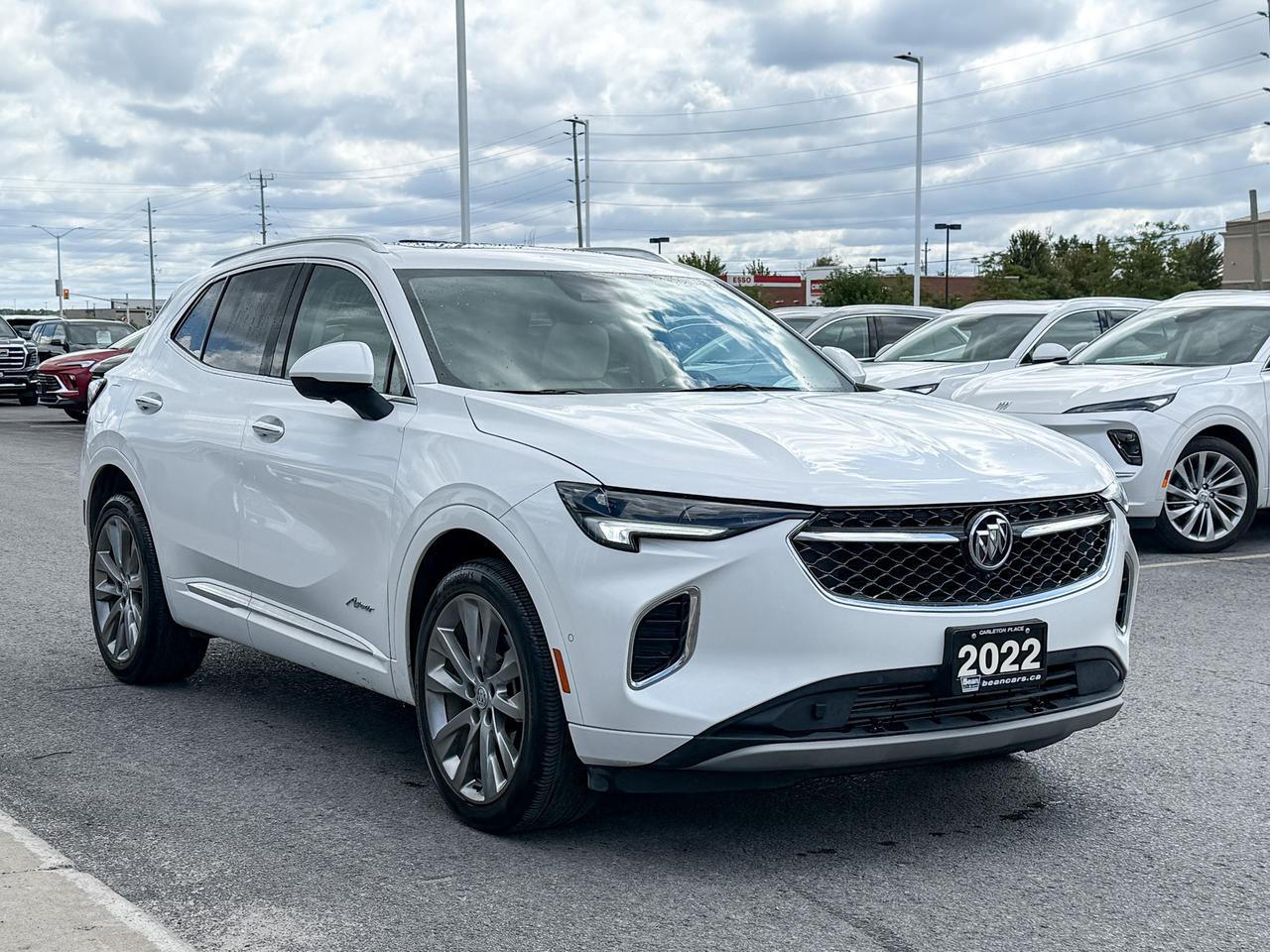 2022 Buick Envision Avenir ONE OWNER, CLEAN CARFAX, 2.0L 4CYL, MOONROOF, HEATED & VENTILATED FRONT SEATS, HEATED STEERING WHEEL, REMOTE START, REAR CAMERA MIRROR, POWER LIFTGATE, HD SURROUND VISION Photo
