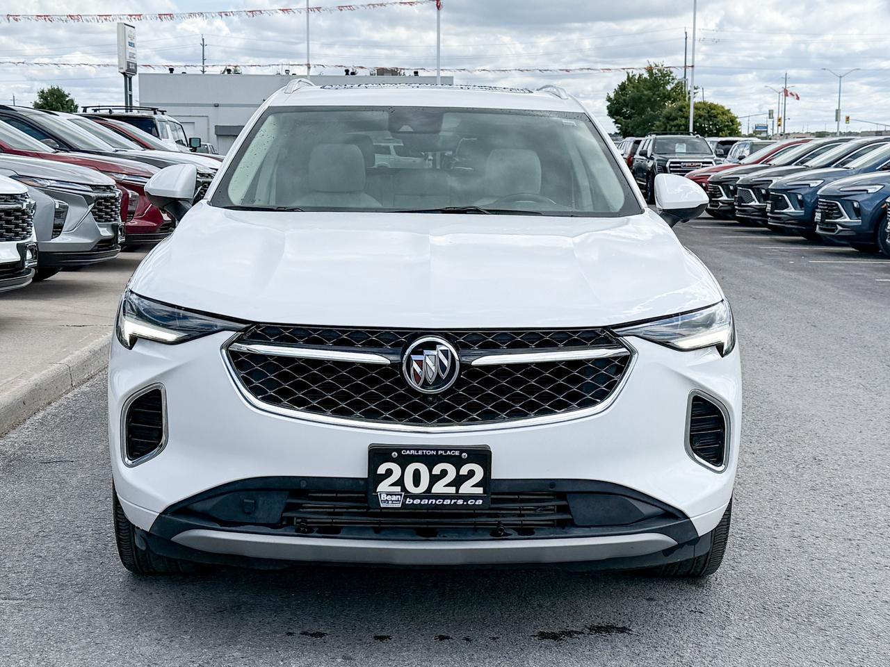 2022 Buick Envision Avenir ONE OWNER, CLEAN CARFAX, 2.0L 4CYL, MOONROOF, HEATED & VENTILATED FRONT SEATS, HEATED STEERING WHEEL, REMOTE START, REAR CAMERA MIRROR, POWER LIFTGATE, HD SURROUND VISION Photo