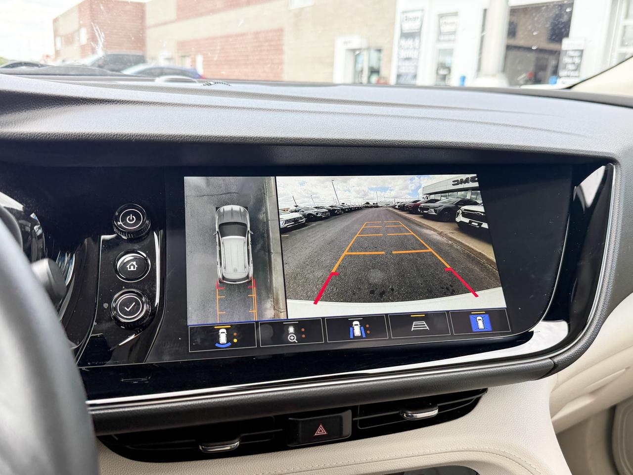 2022 Buick Envision Avenir ONE OWNER, CLEAN CARFAX, 2.0L 4CYL, MOONROOF, HEATED & VENTILATED FRONT SEATS, HEATED STEERING WHEEL, REMOTE START, REAR CAMERA MIRROR, POWER LIFTGATE, HD SURROUND VISION Photo