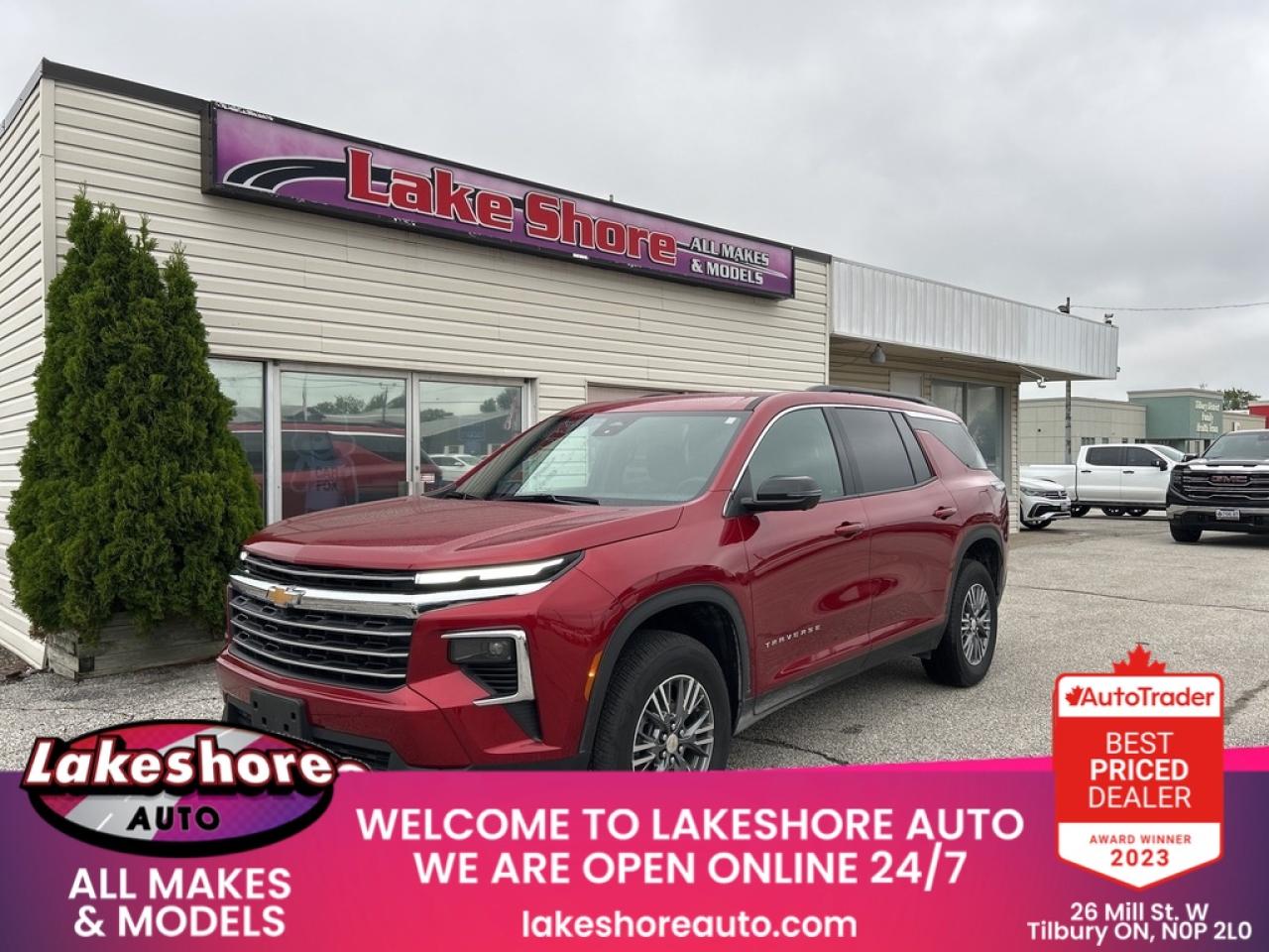 Used 2024 Chevrolet Traverse LT for sale in Tilbury, ON