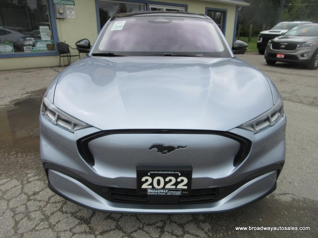 2022 Ford Mustang Mach-E ALL-WHEEL DRIVE PREMIUM-PACKAGE 5 PASSENGER 91 kWh - ELECTRIC MOTOR.. NAVIGATION.. LEATHER.. HEATED SEATS & WHEEL.. BACK-UP CAMERA.. Photo3