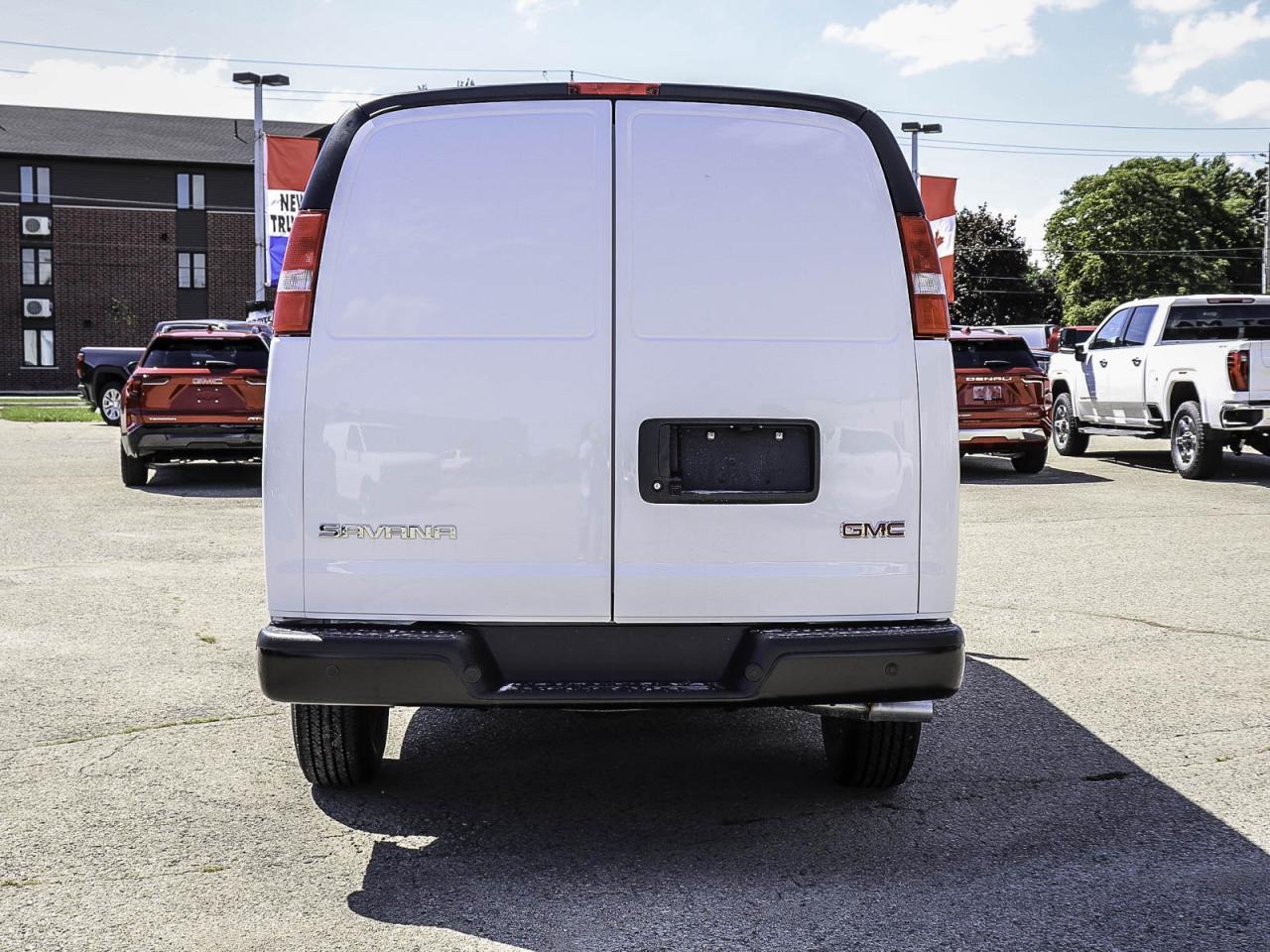 2025 GMC Savana Cargo Van BASE Photo3