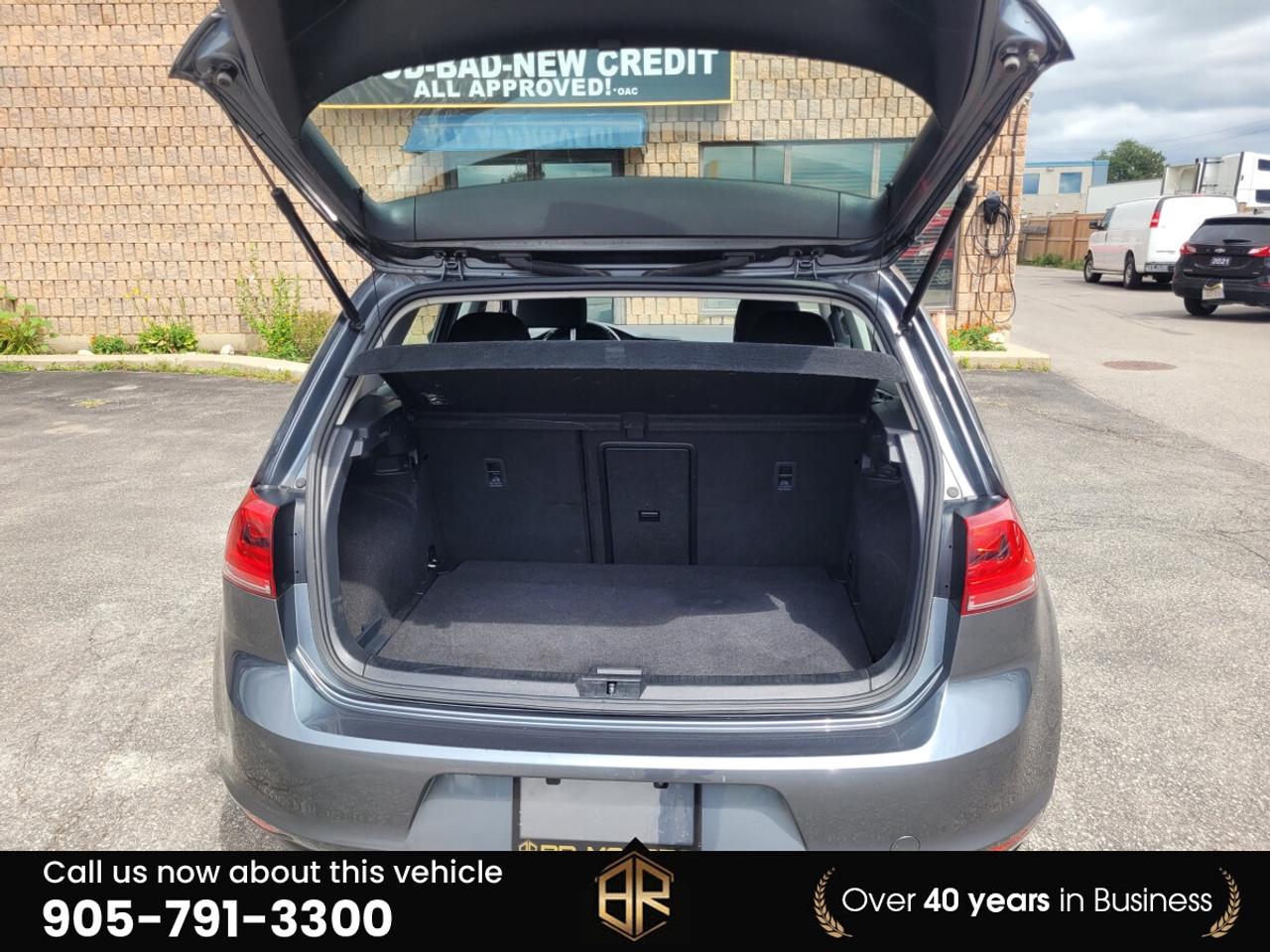 2017 Volkswagen Golf TSI S | No Accidents Reported Photo