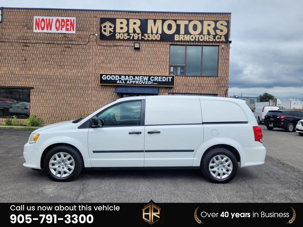 2014 RAM Cargo Van Base | No Reported Accidents Photo4